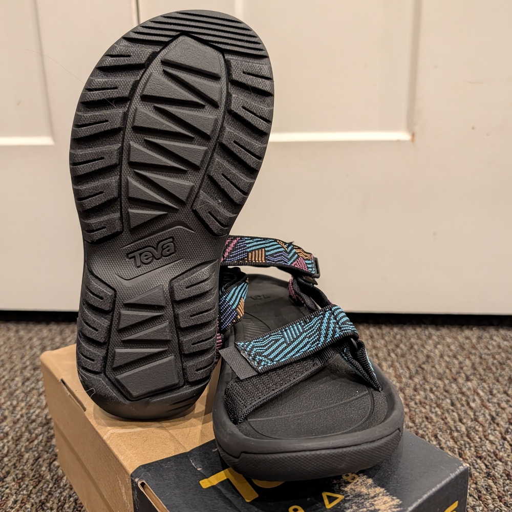 New!! Teva Women's Hurricane Multicolor Strappy Sandals - Size 6 - Picture 6 of 10